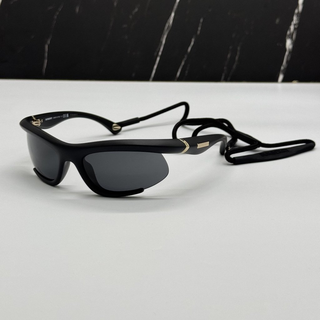 New Burberry Be4462 345287 Sunglasses Black Unisex Be4462 3452/87 Fabric Chain